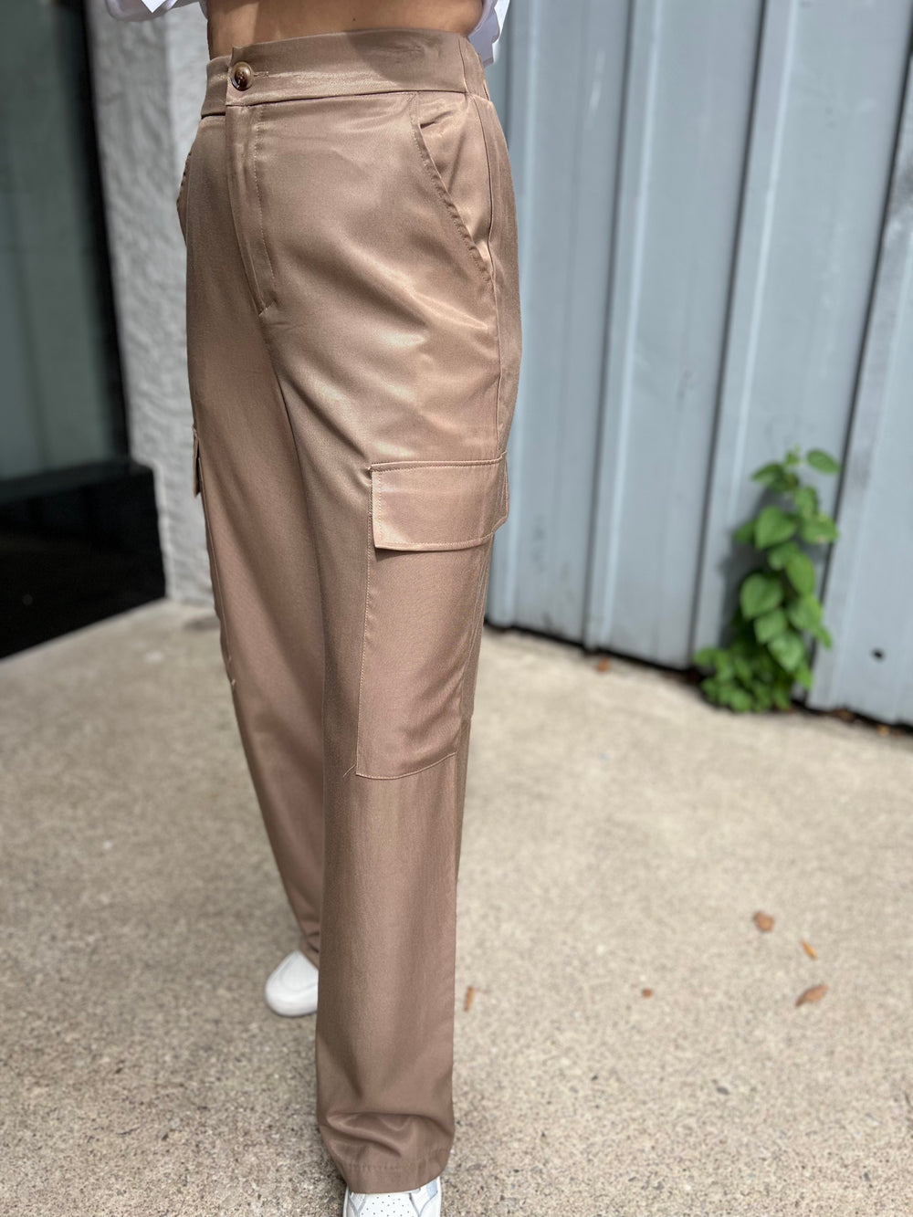 MAISON ALMOND CARGO DRESS PANT