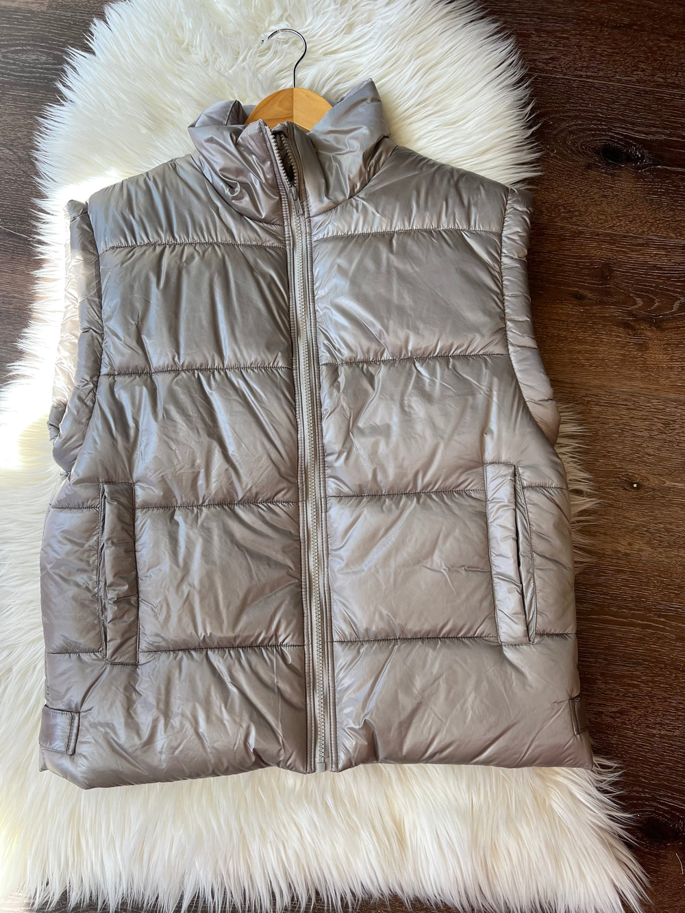 BIONIC SILVER PUFFER VEST VINTAGE HAVANA