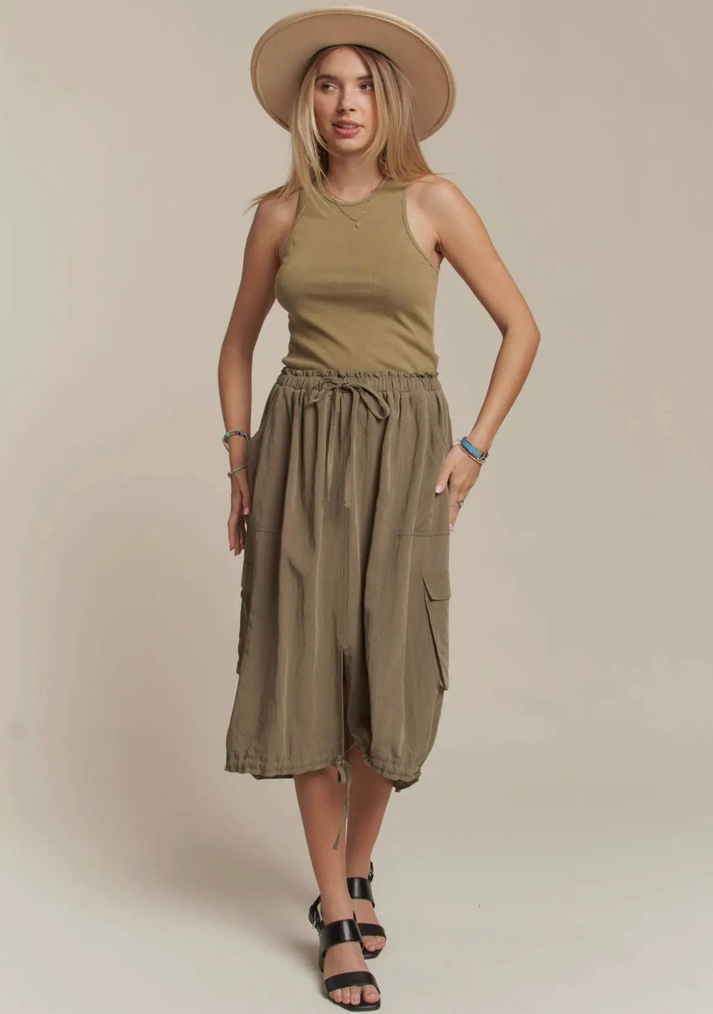 OLIVE DRAWSTRING GARMENT DYE DRESS