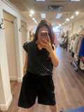 BILA POLKA BLACK RUFF NECK S SLV TOP