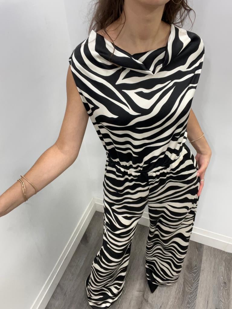 ZEBRA COWL FULL JUMPER