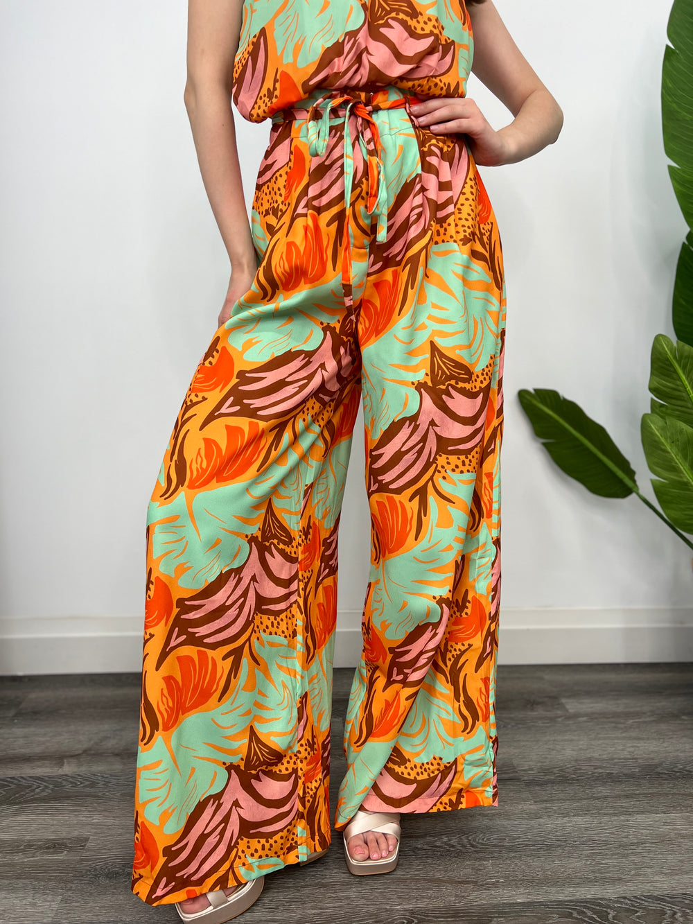 PALM DREAMS FLOWY PANTS