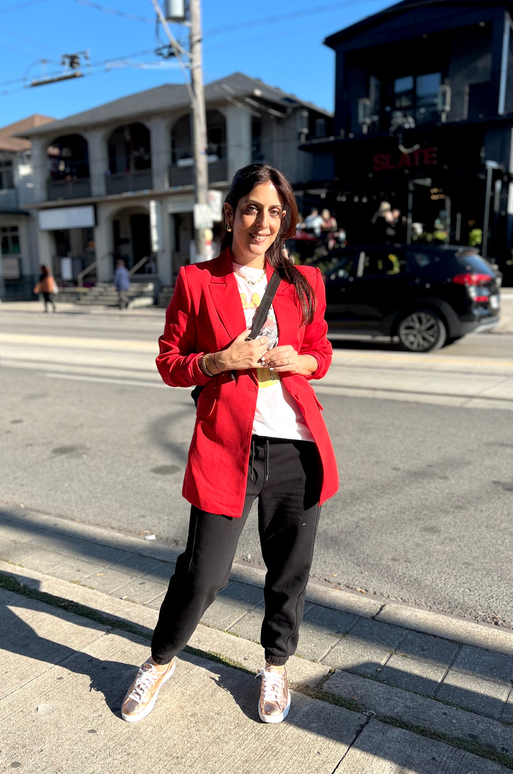 RUBY SINGLE BUTTON BLAZER