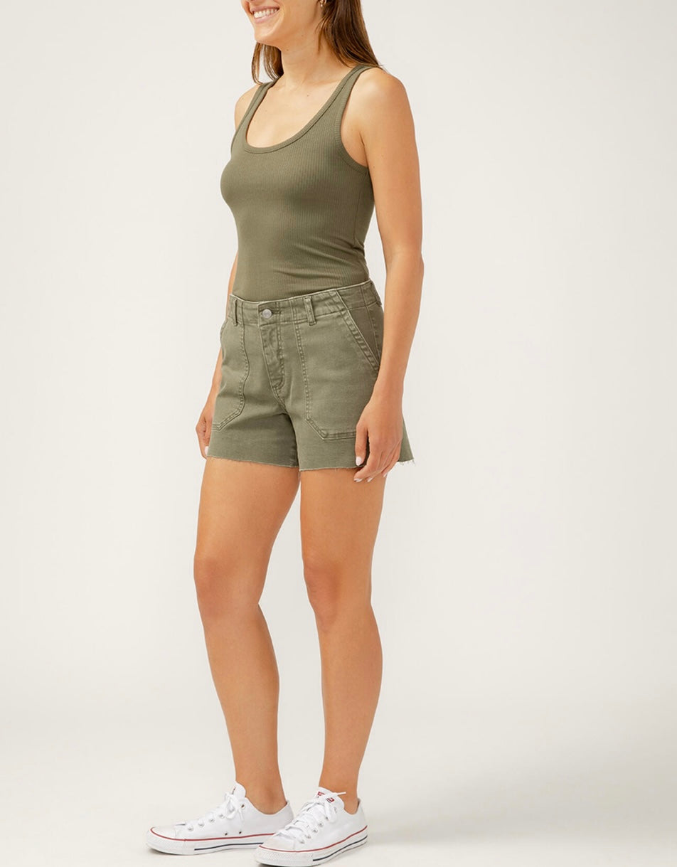 SUKI UTILITY FATIGUE SHORTS 🍁