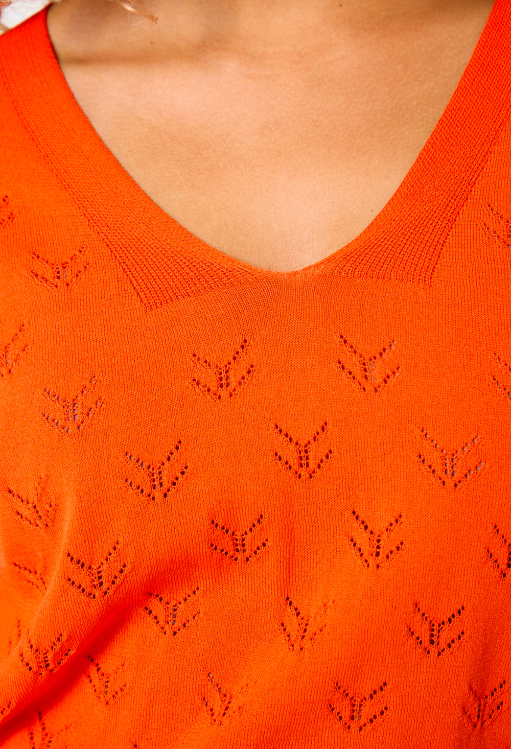 FLYER ORANGE CROCHET SUN SWEATER