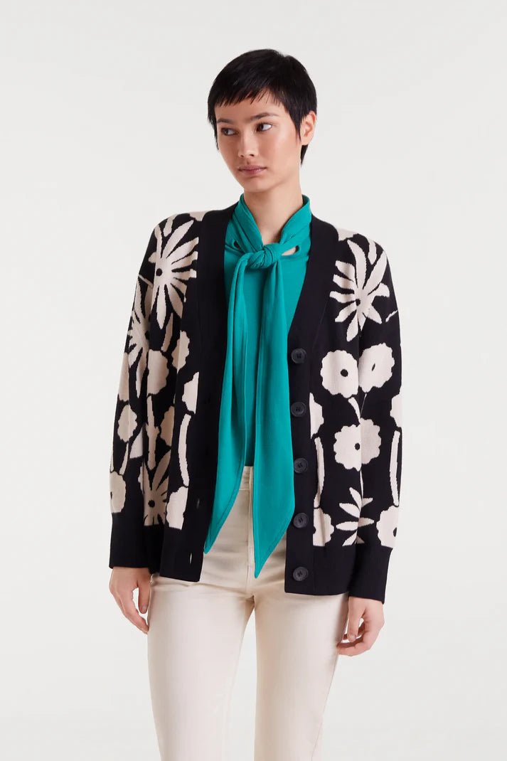 TOFU BLK WHITE FLORAL CARDIGAN