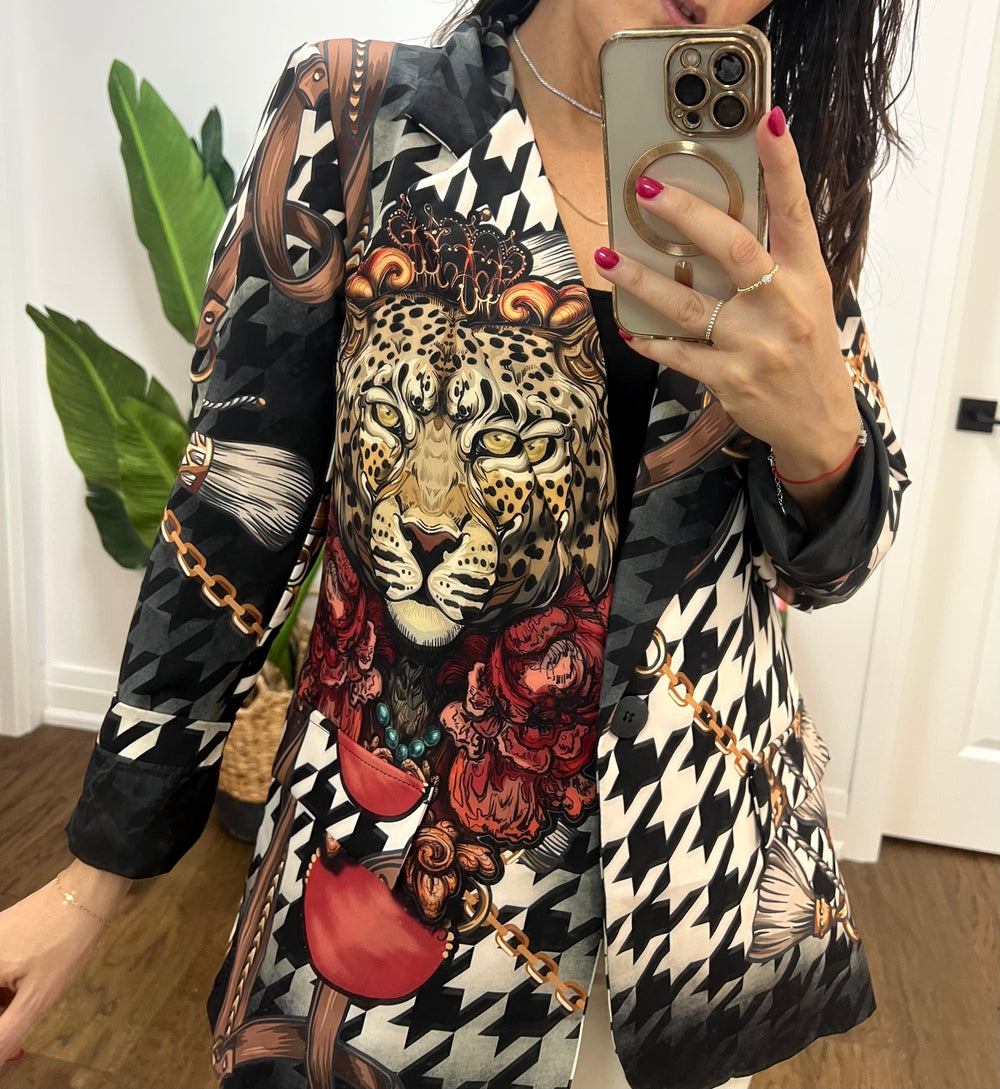 QUEEN OF JUNGLE TIGER WHITE BLAZER