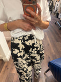 TALUCA BLACK WHITE PRINT FLOW PANT
