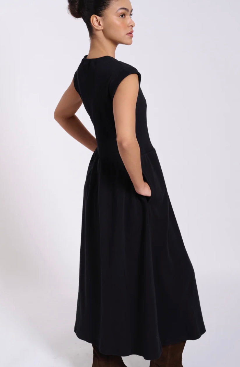 MAYA BLACK MIDI DRESS MADE IN CANADA🇨🇦