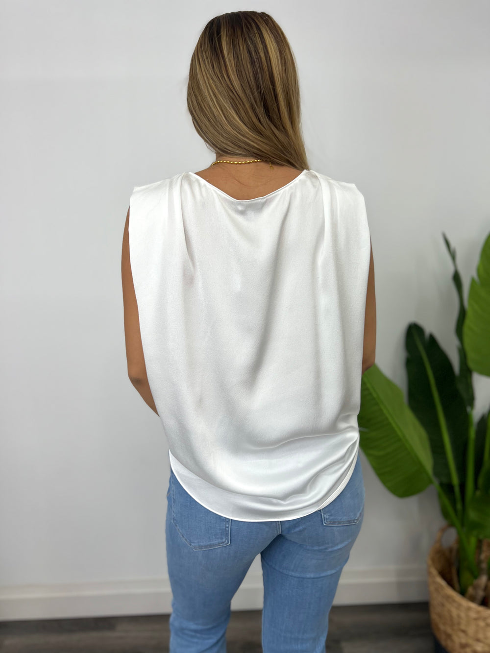 *Last One *SHINY DOMINICA WHITE BLOUSE