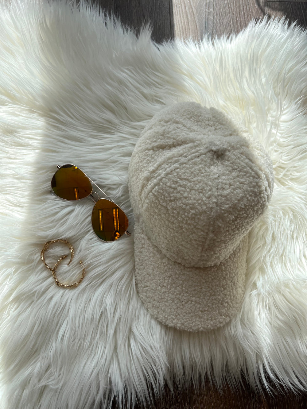 TEDDY IVORY BASEBALL CAP
