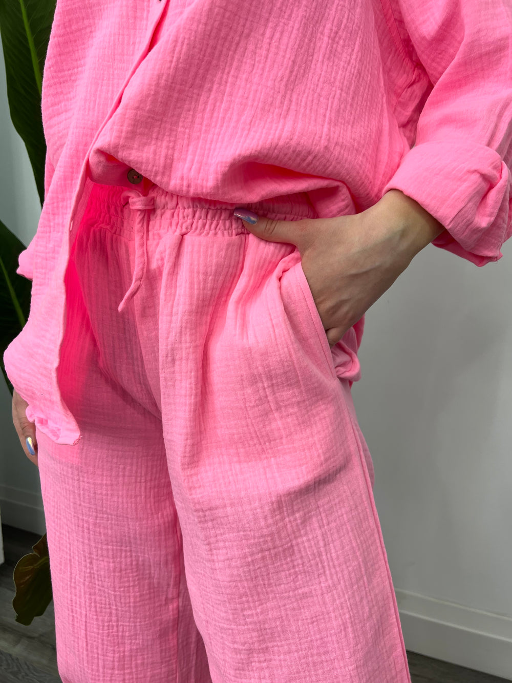 BEACH PARTY NEON PINK WIDE PANT