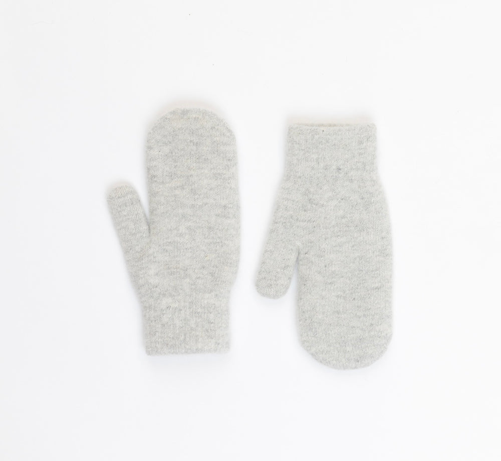 SOFT GREY LINEDS MITTS LYLA