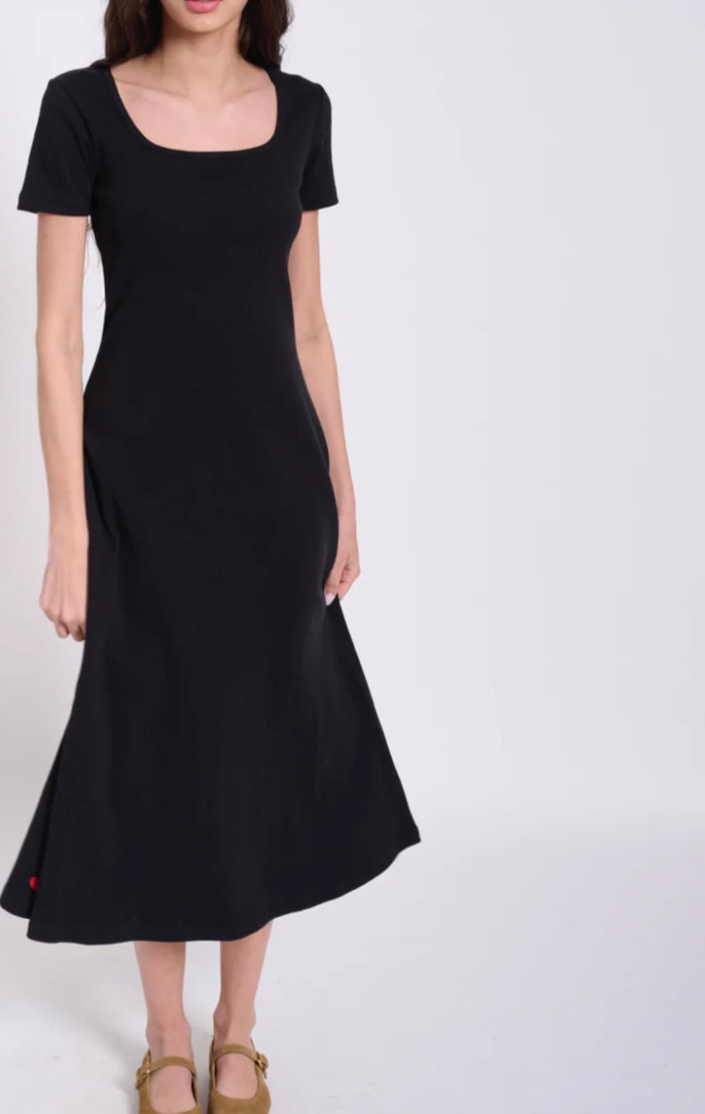CAILEIGH BLACK MIDI DRESS MADE IN CANADA🇨🇦