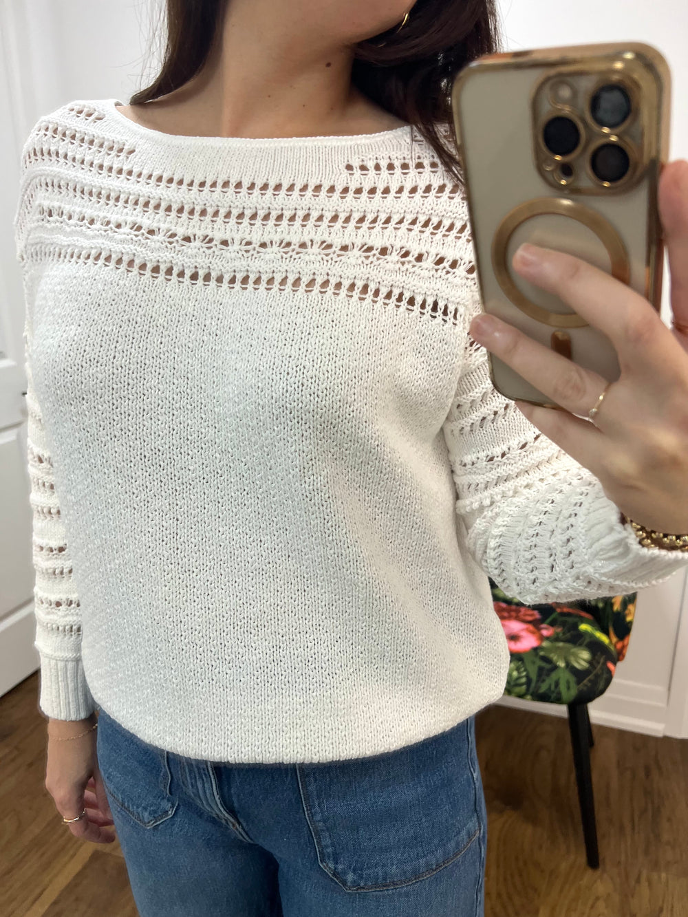 MAKENNA WHITE CROCHET SLEEVE