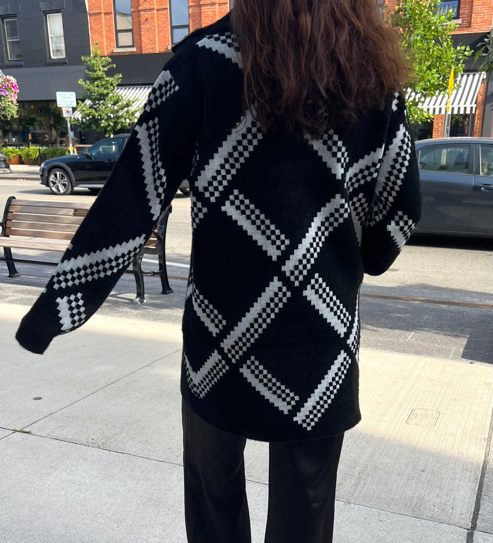 CHECKERBOARD BLACK JACKET COLOURED BUTTO