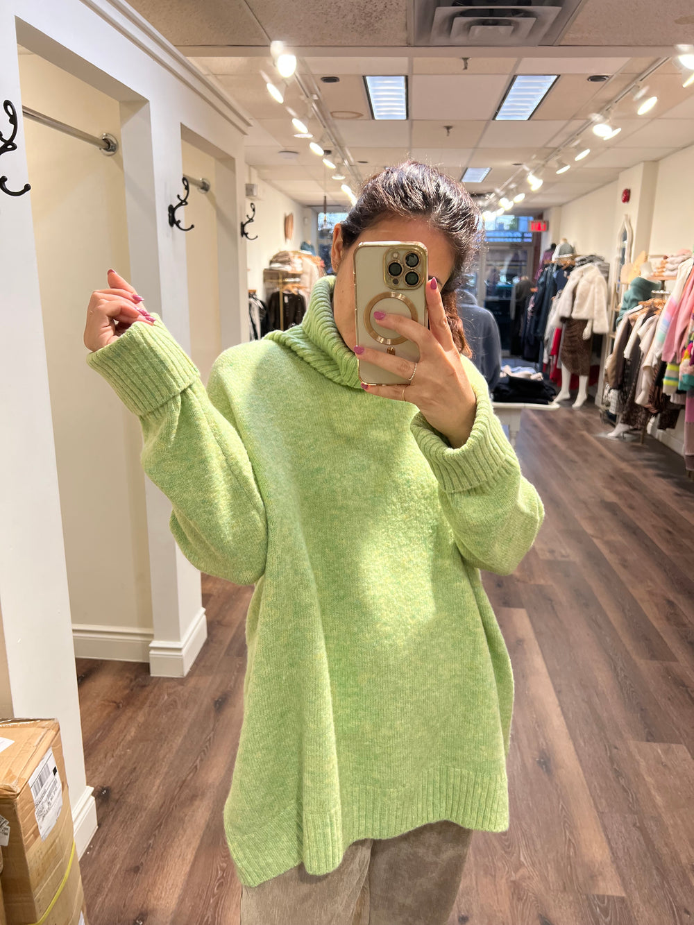 DOG WALKER ICE LIME TNECK RECYCLED
