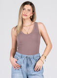 TEXTURED MOCHA SEAMLESS V TANK