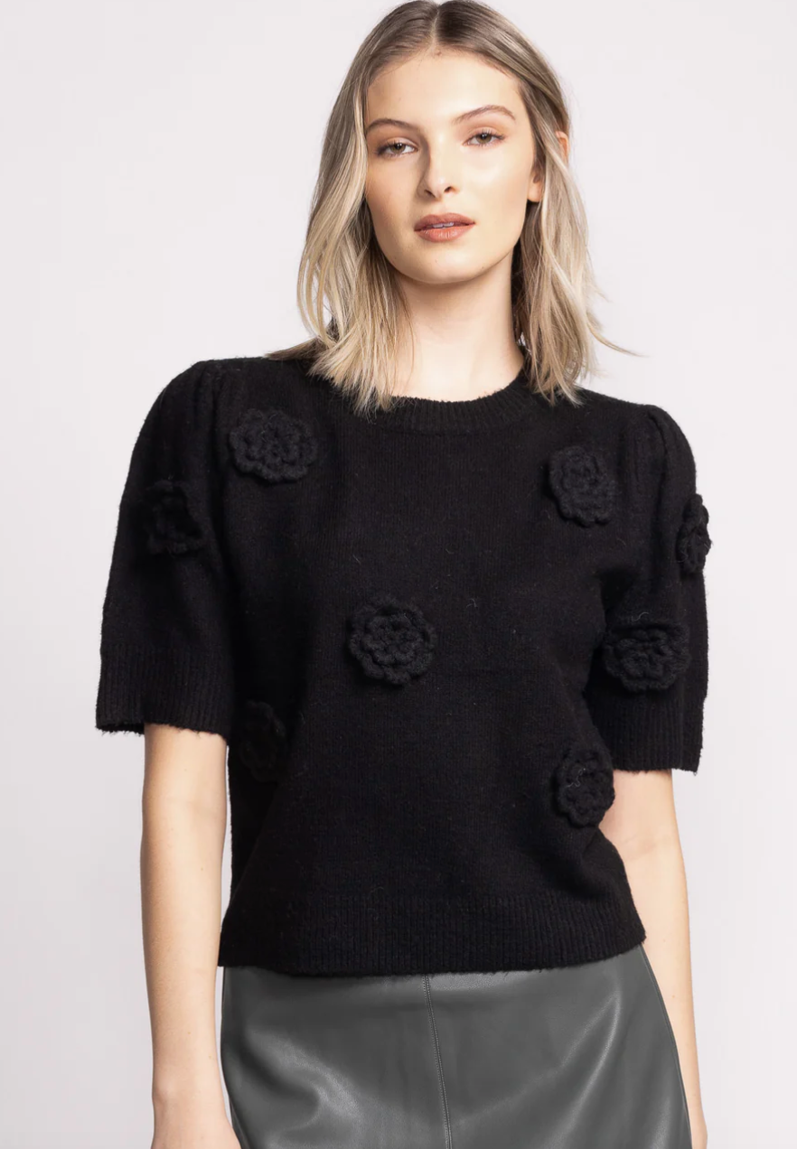 ROSLYN BLK SWEATER S/SLV