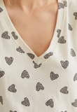 BLK SPOTTED HEARTS CREAM TEE