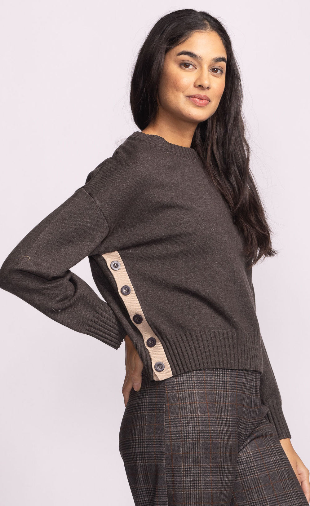 GRIGIO BUTTON SIDE GREY SWEATER