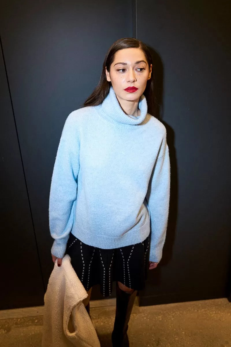 SIMPLE POWDER BLUE TNECK SWEATER